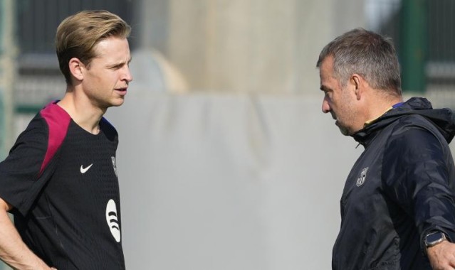 奇异果体育-世体：德容今天仍单独训练，巴萨的目标是让他对纽卡时康复