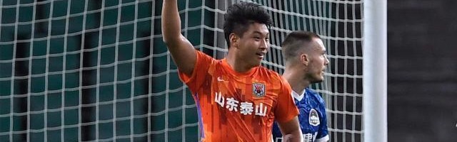 奇异果-【中超】郭田雨双响 泰山2比1沧州夺第一阶段头名